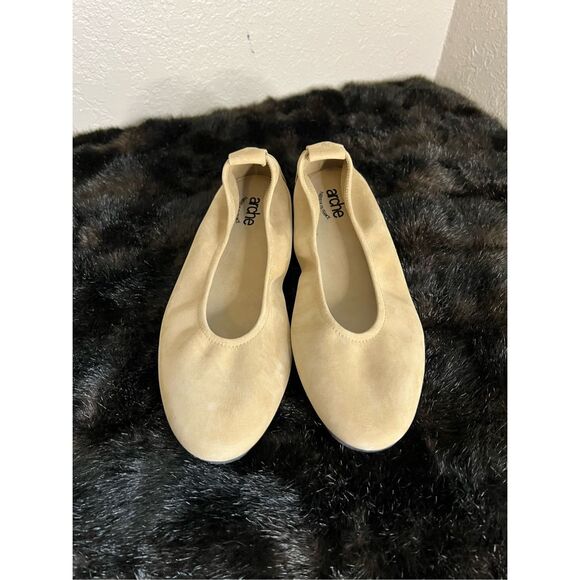 Arche Shoes - Arche LAIUS Beige Suede Ballerina Flats Woman's 40 9.5